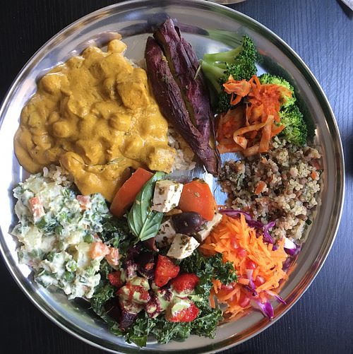 this curry is butter chickpeas, it tastes so good! at OM Vegan Kitchen in Surry Hills