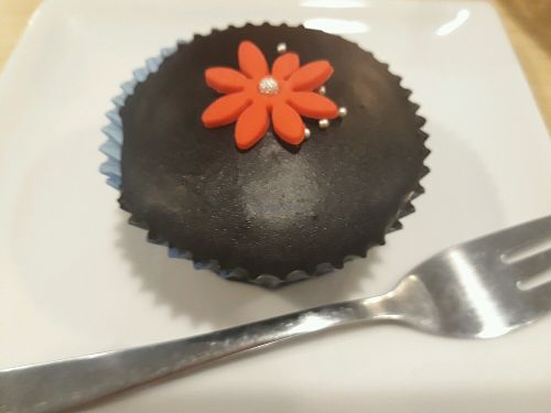 Vegan chocolate cupcake at Veggielicious Cafe in Penang