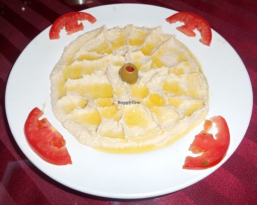 Dubai hummus at Dubai Indian and Arabic Restaurant in Pattaya