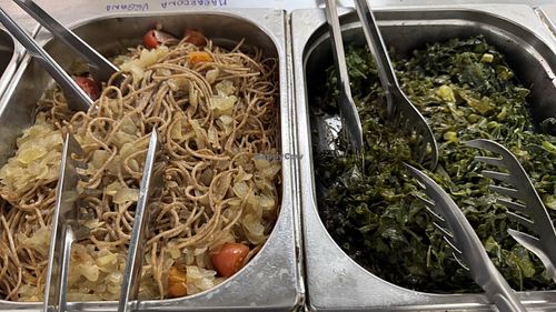 Couve refogada (à direita)  at Reino Vegetal in Rio De Janeiro