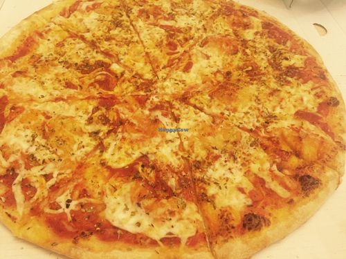 Vegan margarita at Allambie Pizza Shop in Allambie Heights