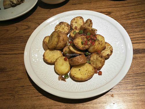 Cuming roast potatoes at Ru if Vegan in Shanghai