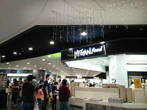 As usual, it's quite crowded during peak hours, be prepared to queue  at Xuan Miao Vegan 炫妙 - Compass One in Northeast Singapore