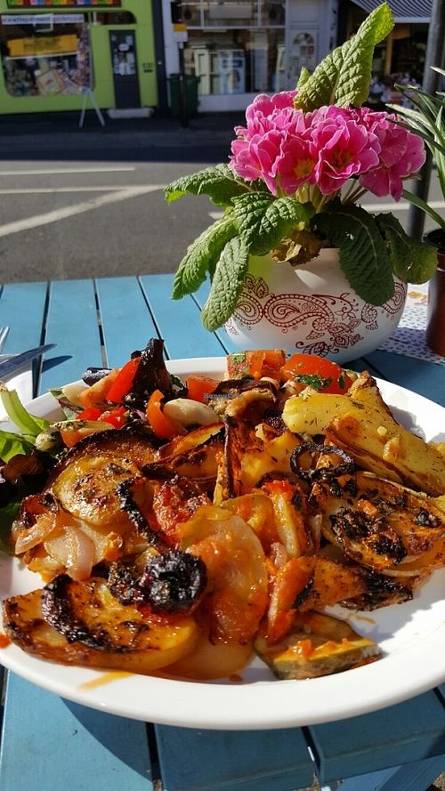 Barim in the Sheffield sunshine at That There Deli in Sheffield