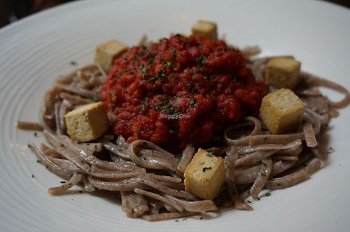 Vegan Pasta at The Purple Bar in Paris