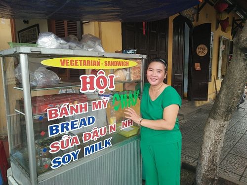 Vegetarian bánh mì in Hội An. Not far from Old Quarter on the corner of Phan Châu Trinh and Nguyễn Huệ at Hoi Banh My Chay - Food Stall in Hoi An