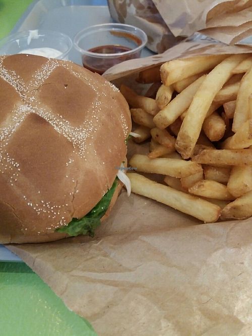 classic burger with fries and bbq sauce at GreenBurger - Frederiksborggade in Copenhagen