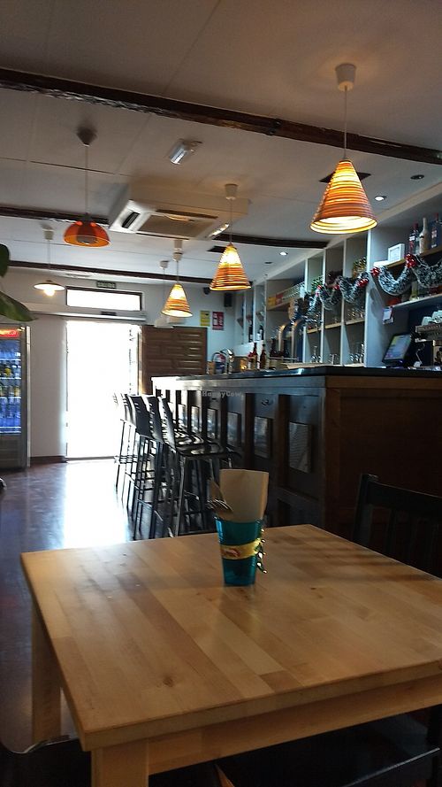 Bar area at La Huella Vegana in Alcala De Henares