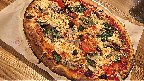 vegan pizza at Blaze Pizza in Chicago