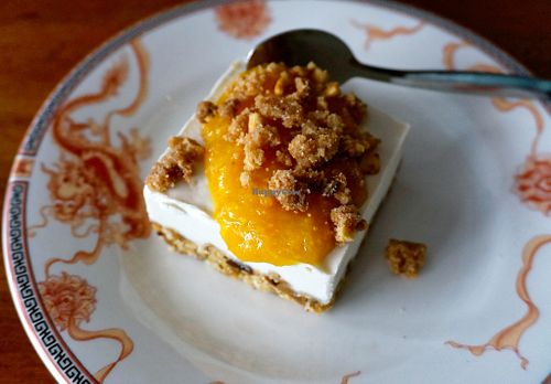 Cheesecake at Primeur Cantine in Paris