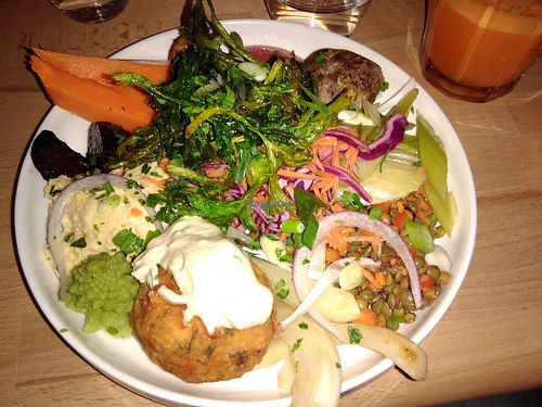 Falafel dish at Primeur Cantine in Paris