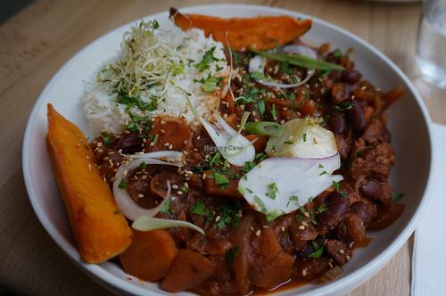 Chili Sin Carne at Primeur Cantine in Paris