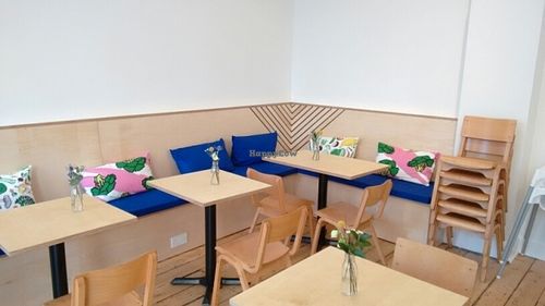 nice comdy seating at Wayoo Juicery  in Edinburgh