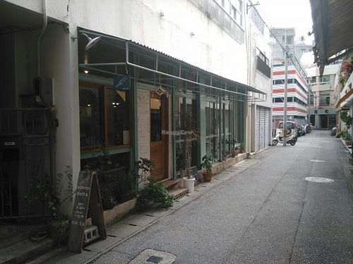 entrance at Mana in Naha