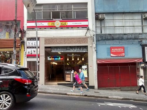 Entrance at Loving Hut - Jardins   in Sao Paulo