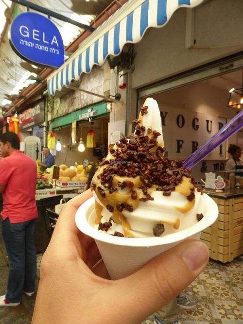 Vegan Frozen Yoghurt at Gela in Jerusalem