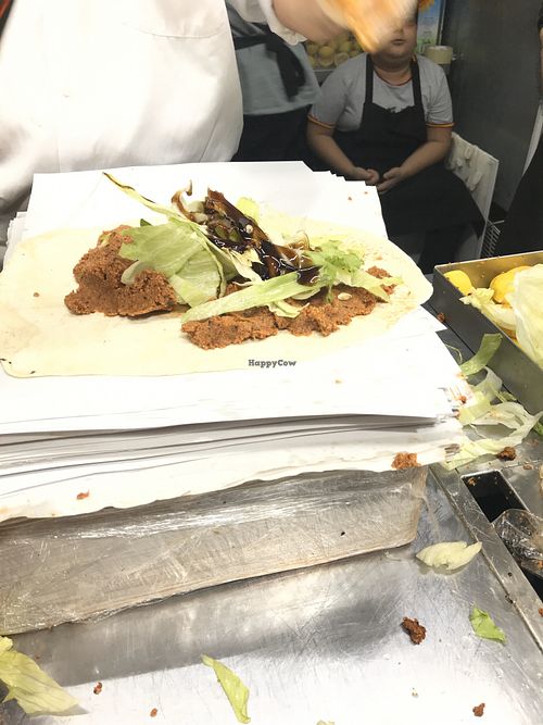 What u see is what u get at Cigkofteci Ali Usta in Istanbul