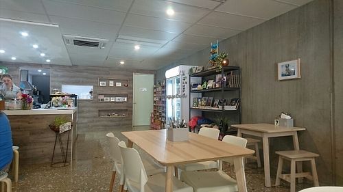 inside at Wombat Cafe & Store in Dromana