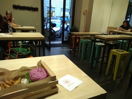 The inside at Flower Burger in Rome