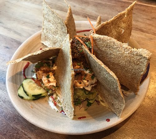 Chips and guac at Wild Living Foods in Los Angeles