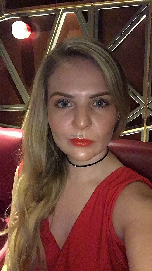 Kez  at Pineapple Cafe in Cairns