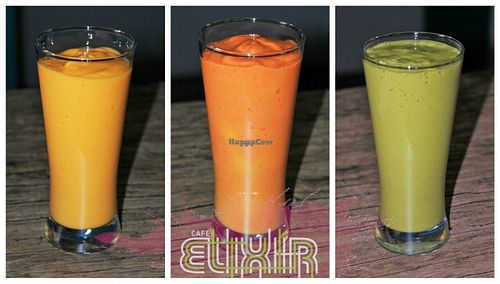 Fresh fruit juices, many flavours and combinations to choose from at Elixir Restaurante Pucallpa in Pucallpa