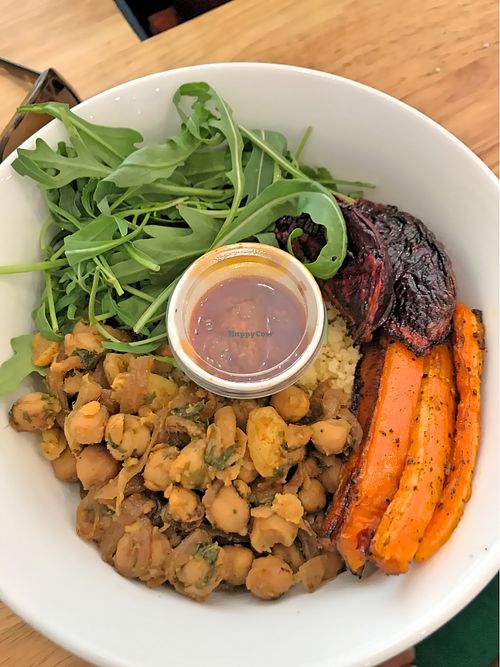 mi Bowl llega no sé cuántas horas preparando, se nota en las hojas verde at Nourish Cafe in Yangon