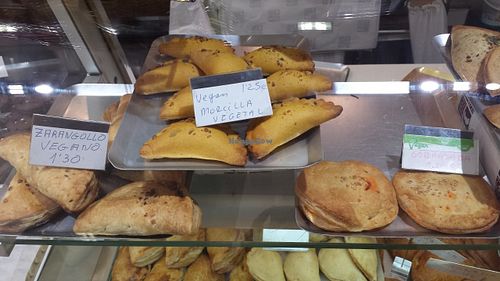 More pies at Confitería Maiquez in Murcia