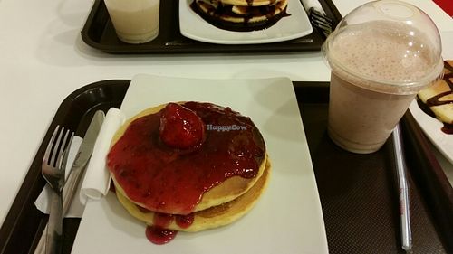 Duplo de morango e manteiga de amendoim at Tweny Leaf in Lisbon