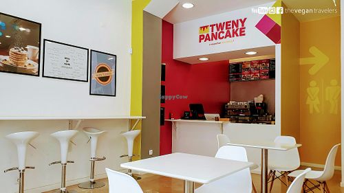 Twenty Leaf at Tweny Leaf in Lisbon