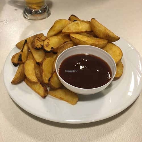 Patatas gajo at Pizzeria Mayor in Madrid