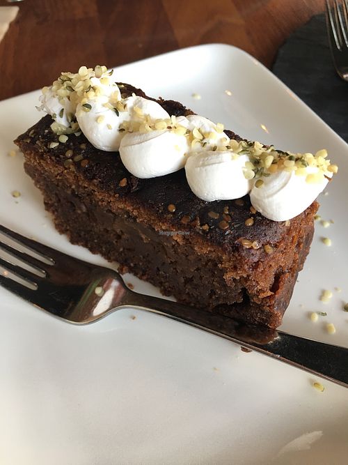 Banana nut bread at Vegetus 베제투스 in Seoul