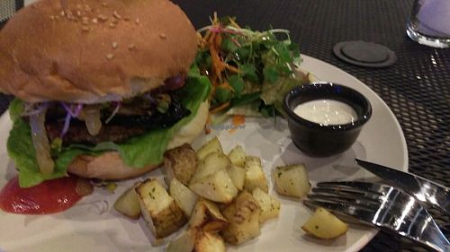 Vegetus Burger at Vegetus 베제투스 in Seoul