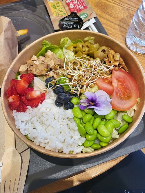 Buddha bowl at Veggie's World in Andorra La Vella