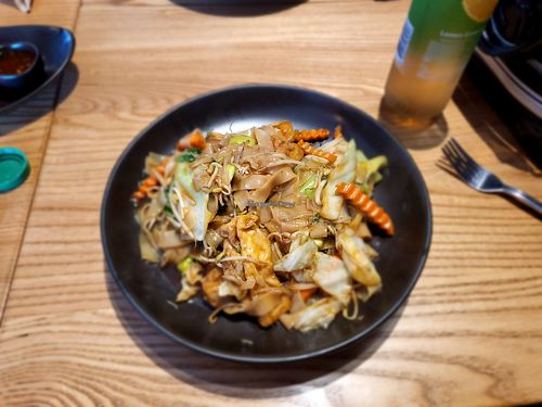 Vegan fried noodles at Aroy in Upper Hutt