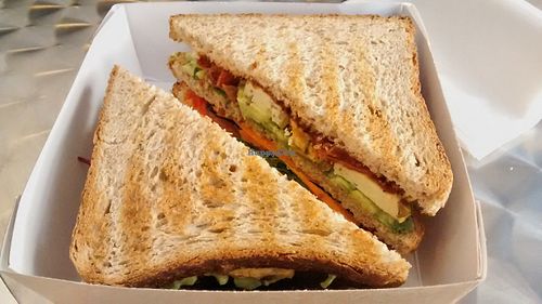 Vegan club sandwich at Joe's Corner in Toulouse