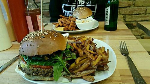 Black bean chili burger menu at Lia's Kitchen in Berlin