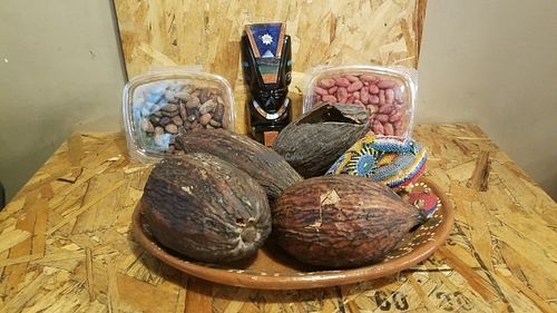 Cacao, Roasted and unroasted at Casa Cacao in Tijuana