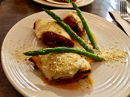 pulled jackfruit at The Beet in Byron Bay