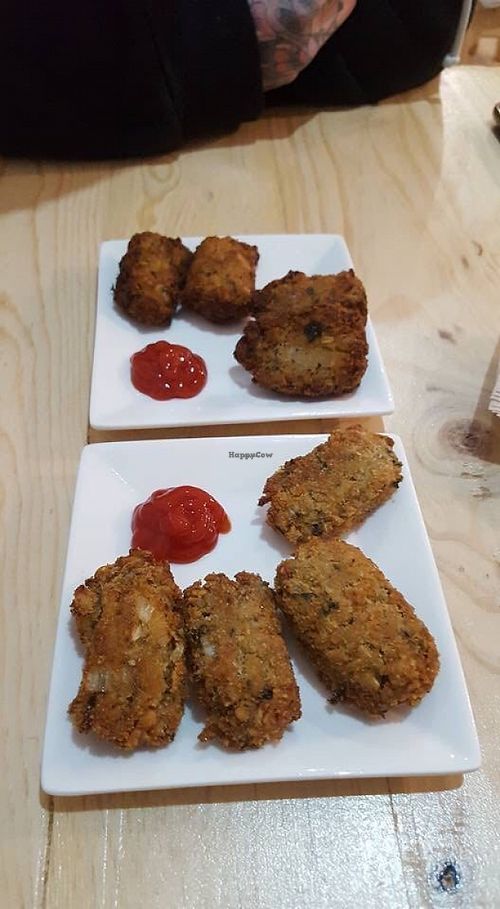 croquetas at El Gat Vega in Terrassa