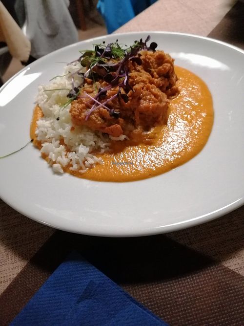 Tempeh Stew with Rice at La Tecia Vegana in Venice