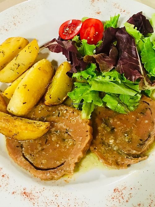Seitan roast with potatoes  at La Tecia Vegana in Venice