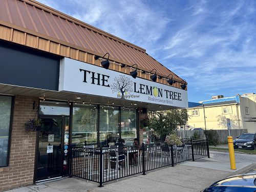   at The Lemon Tree in St Catharines