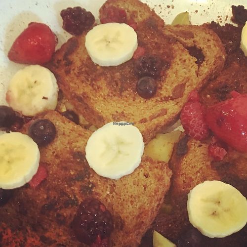 Mamas sprouted banana berry cinnamon raisin French toast  at SUKA in San Juan