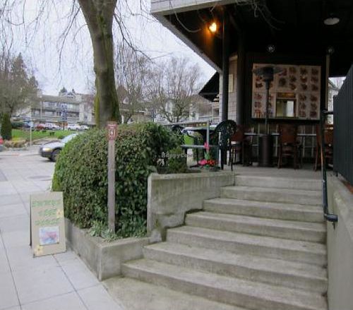 Street view at Emmy's Vege House in Bainbridge Island