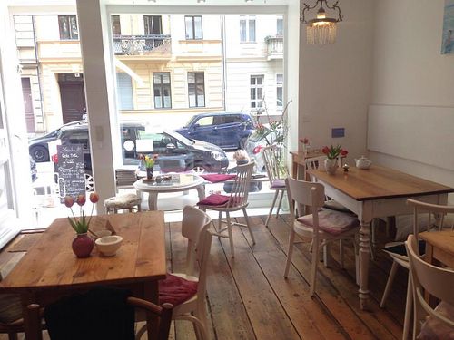 inside the café at Cafe Con Amore in Berlin