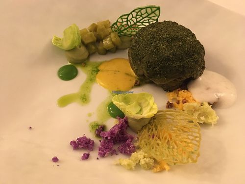 Stuffed green cabage at ONA in Ares