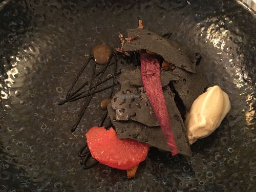 First dessert at ONA in Ares