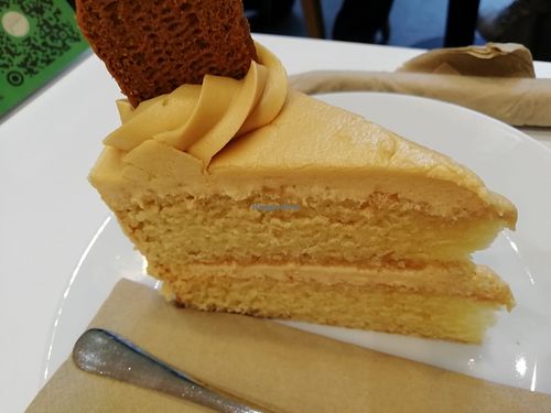 Biscoff cake at Picnic in Glasgow