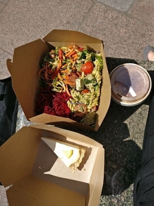 Great vegan lunch to go at Picnic in Glasgow